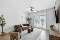 101 Stylish Condo, Resort Amenities, Near Stockyards