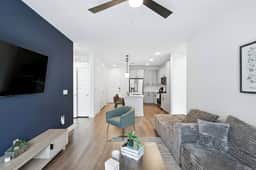 68 Luxury 2B2B Condo, Pool, Gym and Golf Simulator