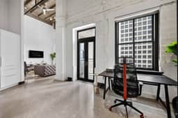 Penthouse Loft | Downtown Dallas | Pool+Gym+Office