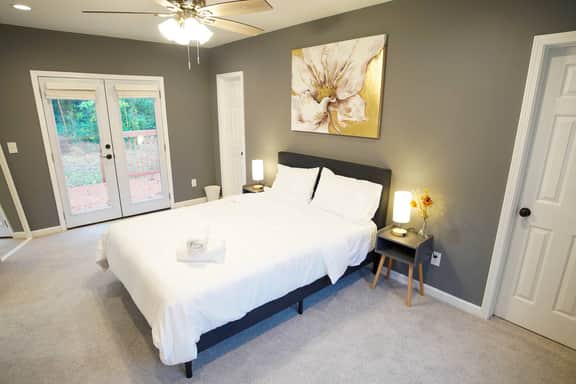 Cozy 3BD Home In Atlanta | Minutes from Airport